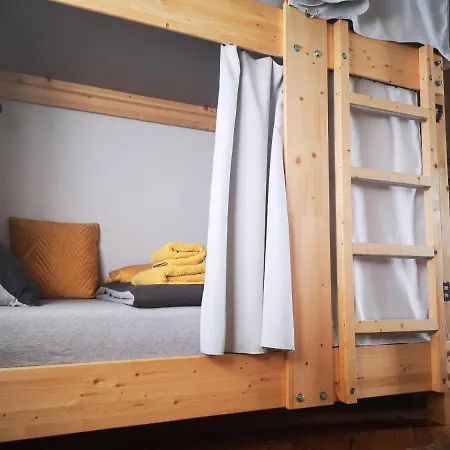 Family Surf - אכסניה