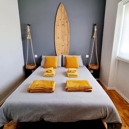 ホステル Family Surf - マフラ