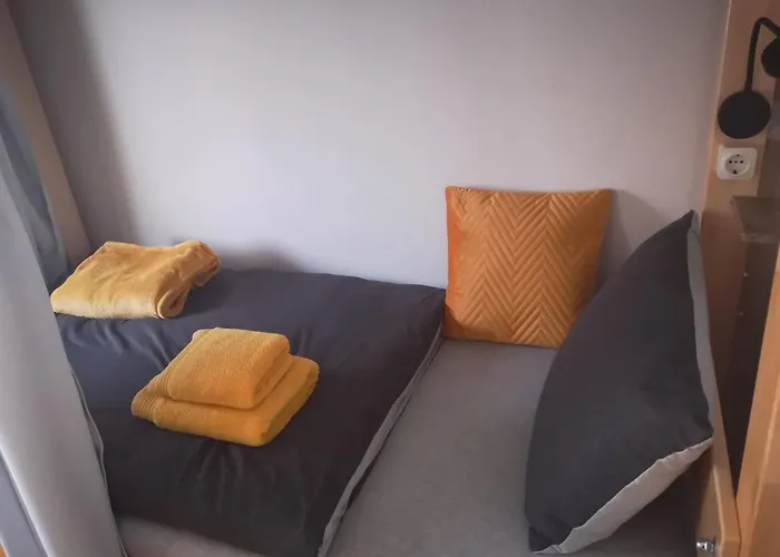 Family Surf - * מאפרה