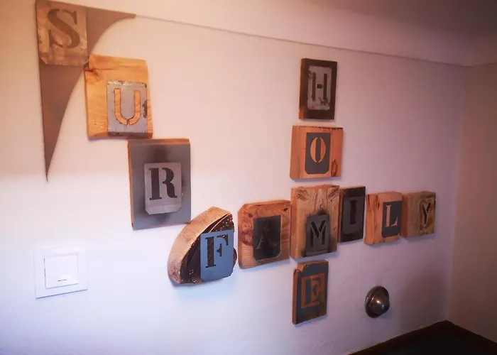 אכסניה Family Surf - *