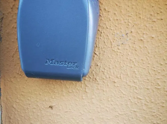 Family Surf - אכסניה *